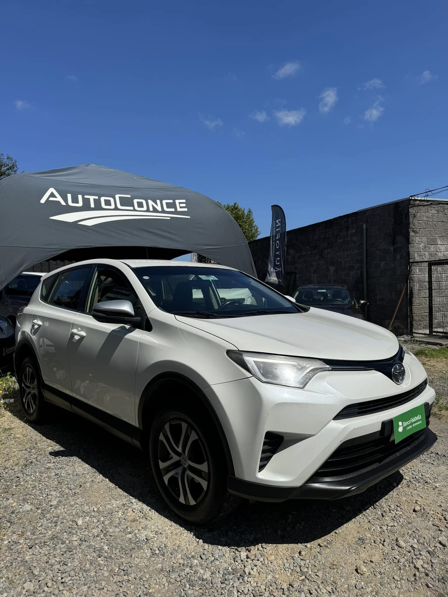 TOYOTA RAV 4
