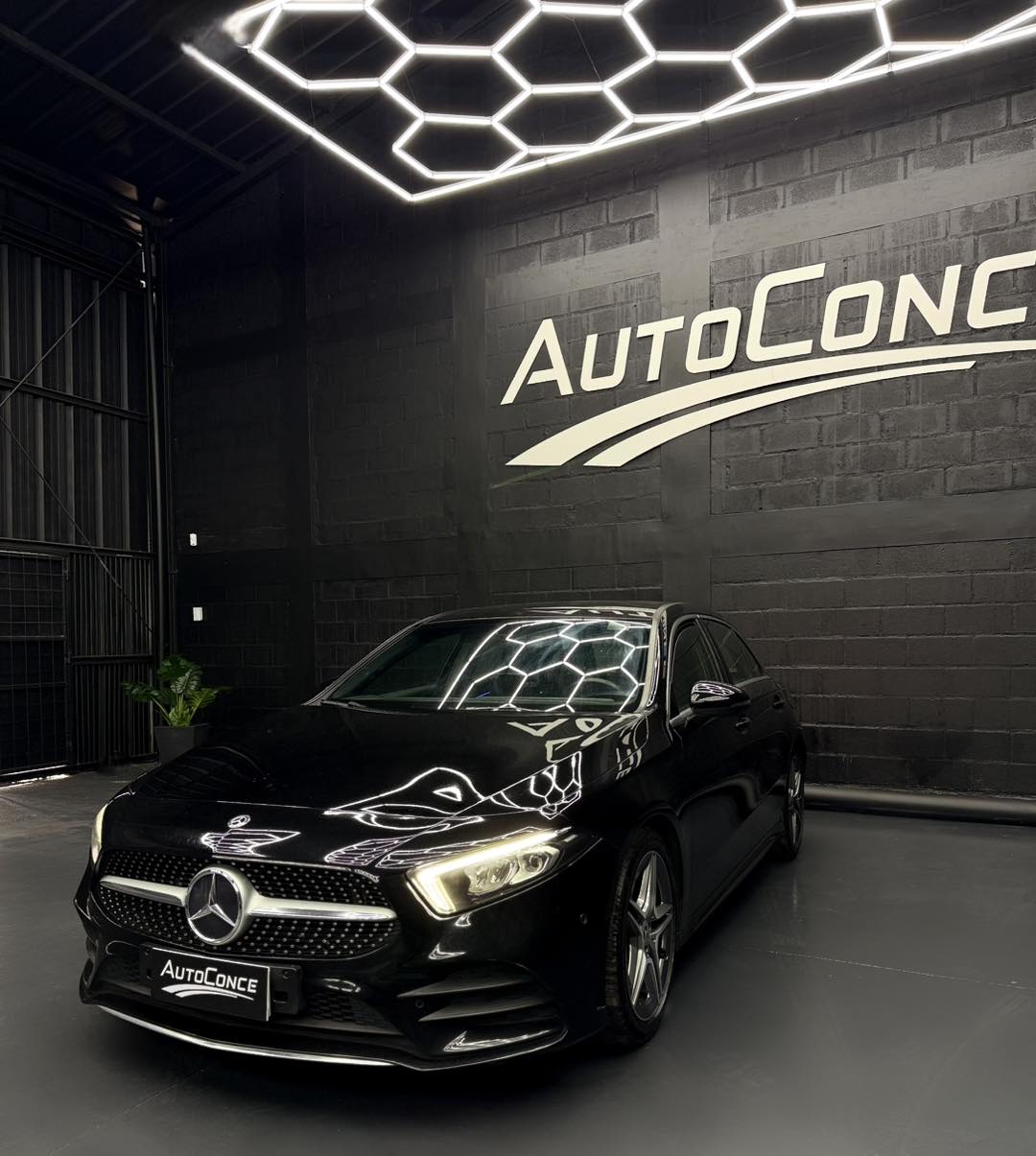 Mercedes-Benz