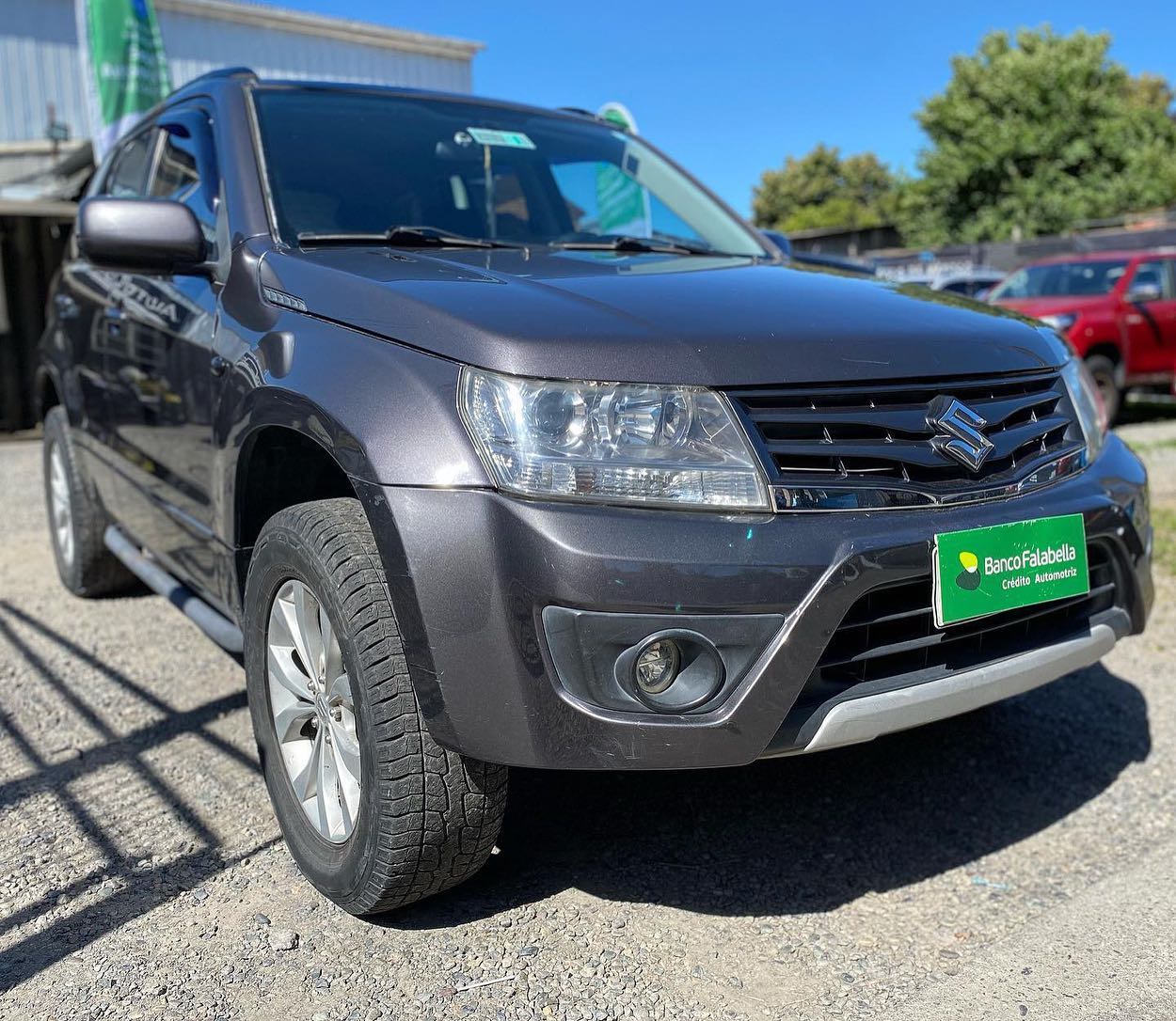 SUZUKI GRAND NOMADE GLX  4WD 