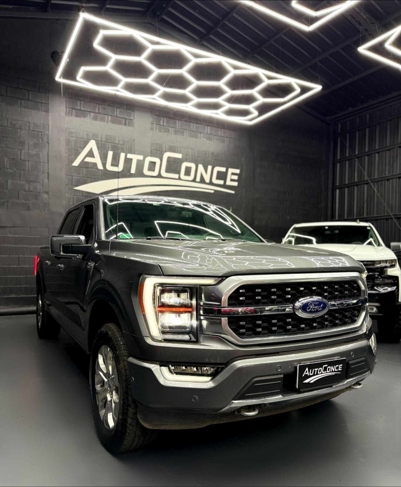 FORD F-150