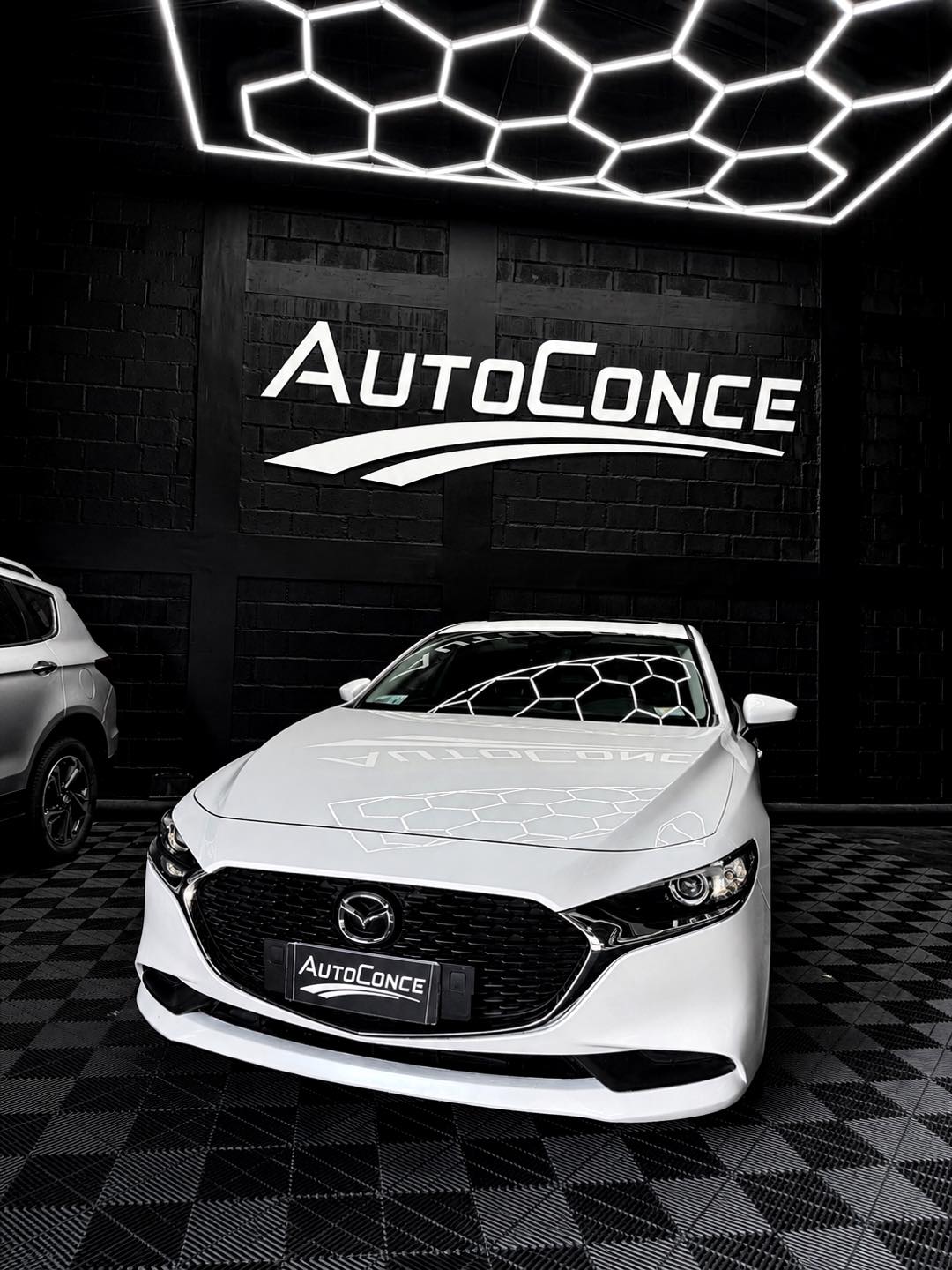 MAZDA  3 
