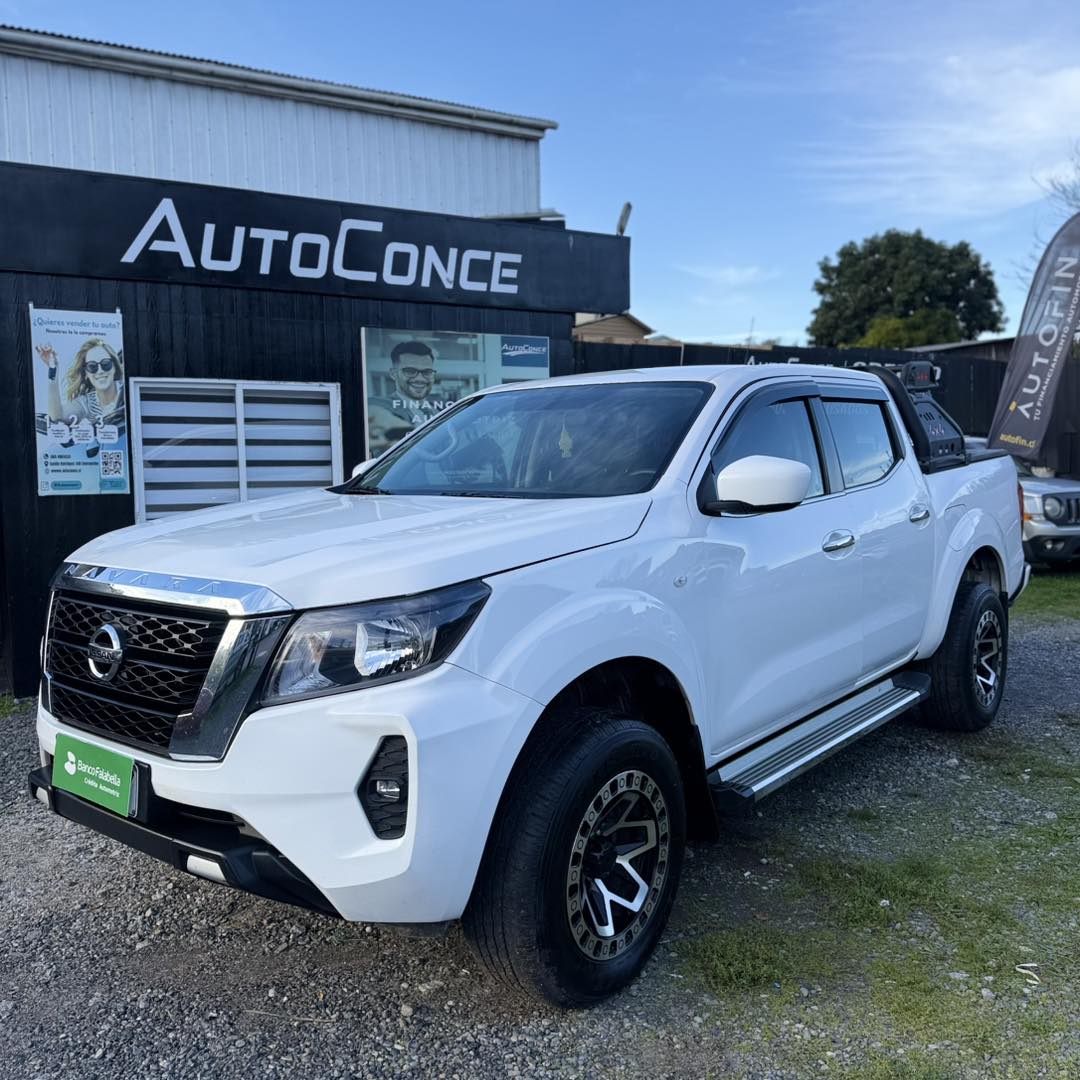 NISSAN NAVARA