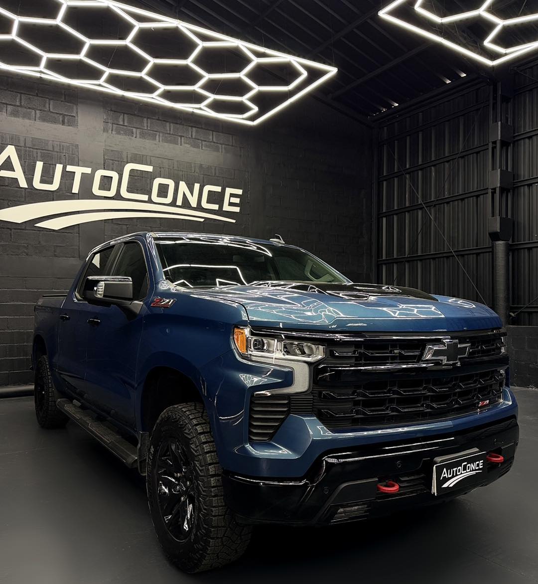 CHEVROLET SILVERADO