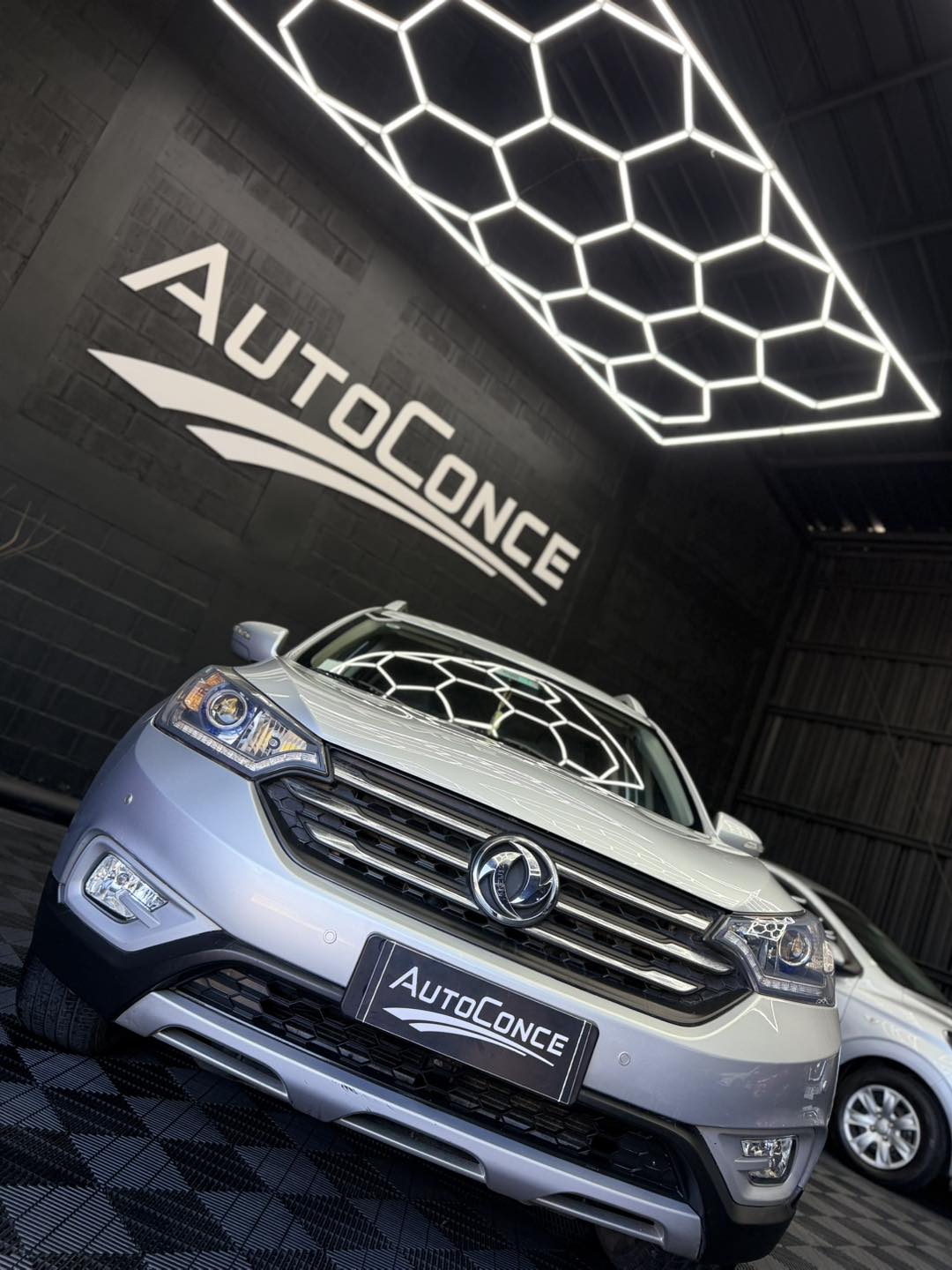 Dongfeng AX7