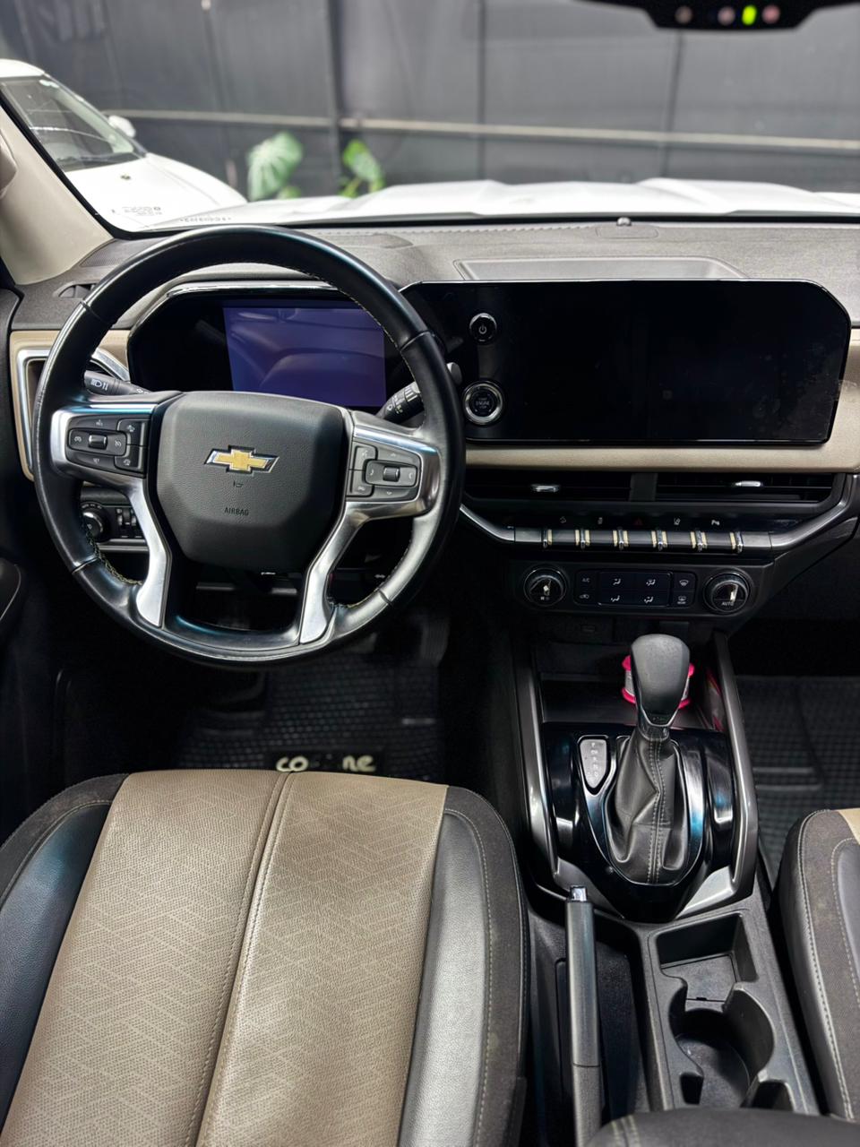 CHEVROLET COLORADO - 2024